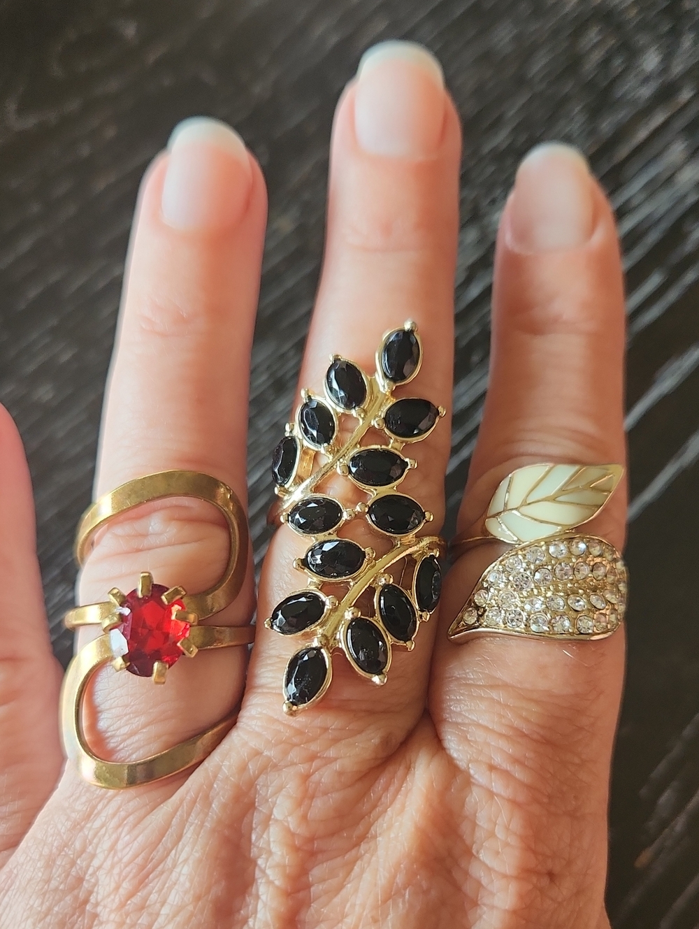 Gold Tone Leaf & Black Stone Multi-Leaf Statement Rings 3 Ring Set
